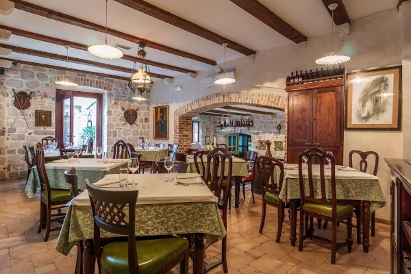 Hotel Monte Cristo (Kotor)